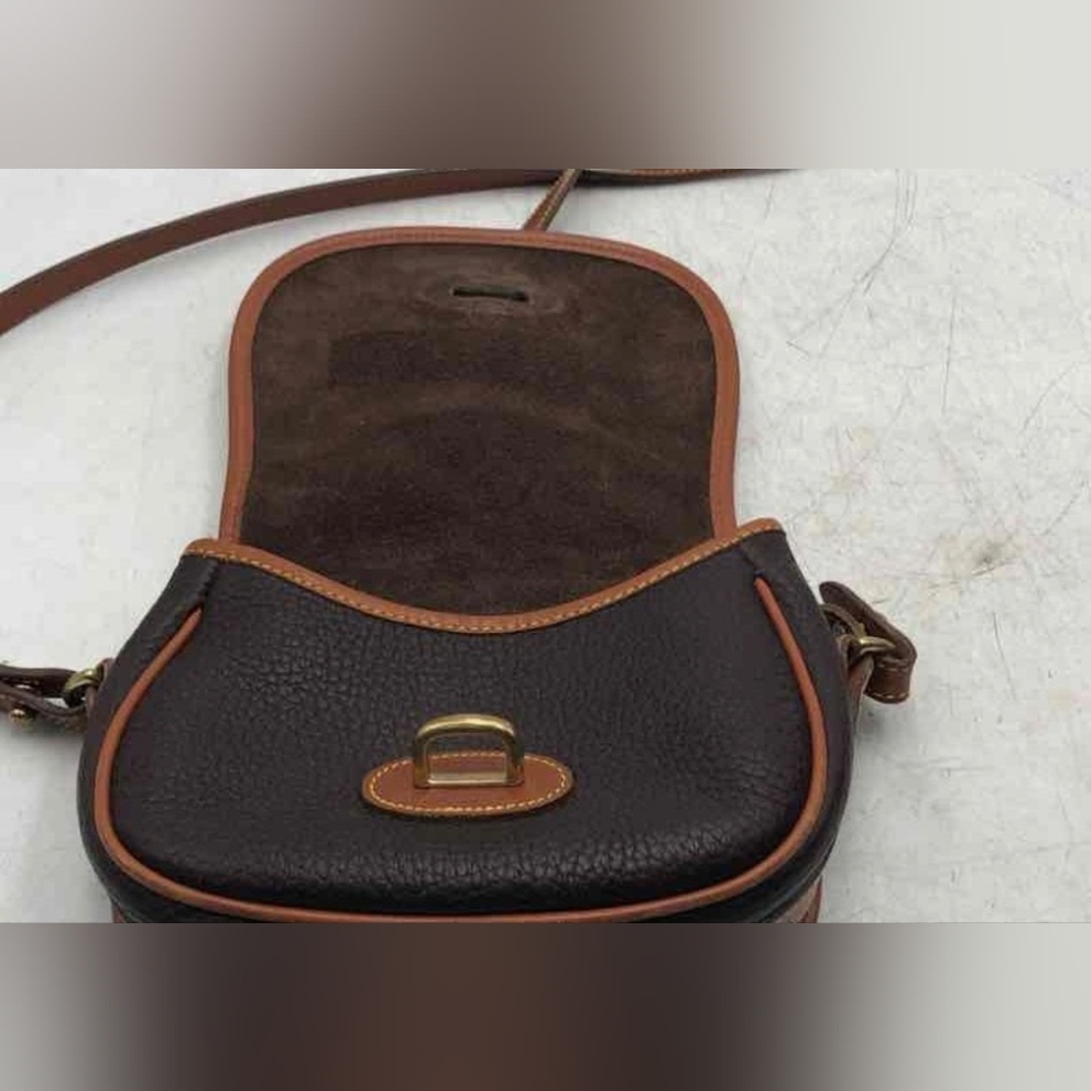 Dooney & Bourke Vintage Equestrian Black Saddle Bag Crossbody purse handbag - Picture 3 of 10